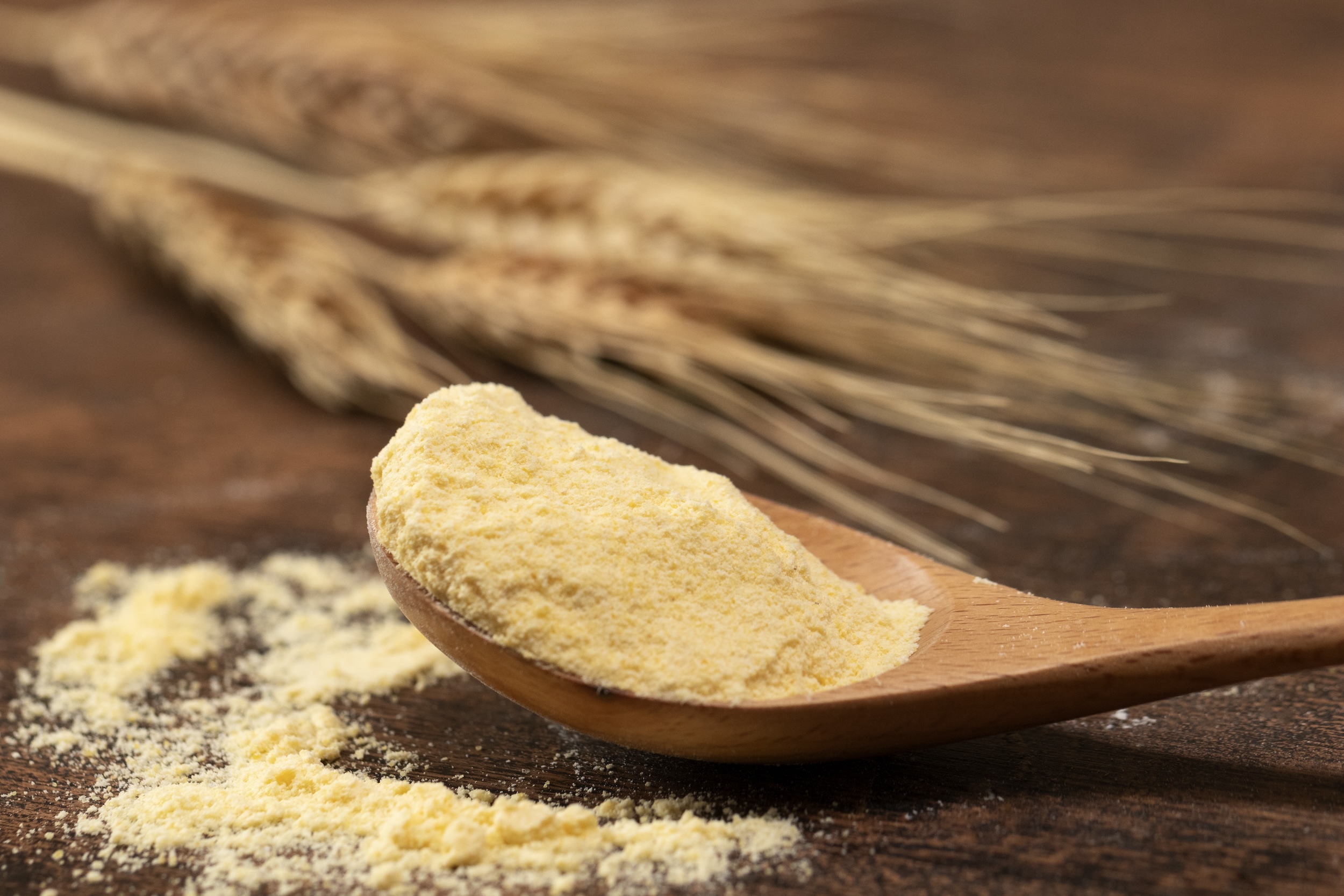 spoon-ingredients-full-flour